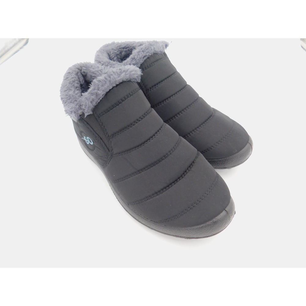 GO Womens Black Snow Ankle Boots Size US 7/38 NEW!